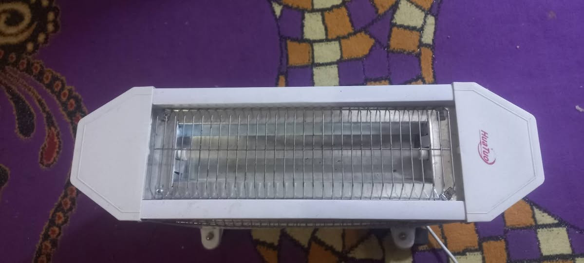 صوبه نفطيه مستعمله للبيع مدينه الصدر سعره 60 وبيه مجال *********** صوبه كهربائية ام خمسه شيشه البيضه سعره20 وبيه مجال صوبه سوده 3شيشه 12 وبيه مجال
