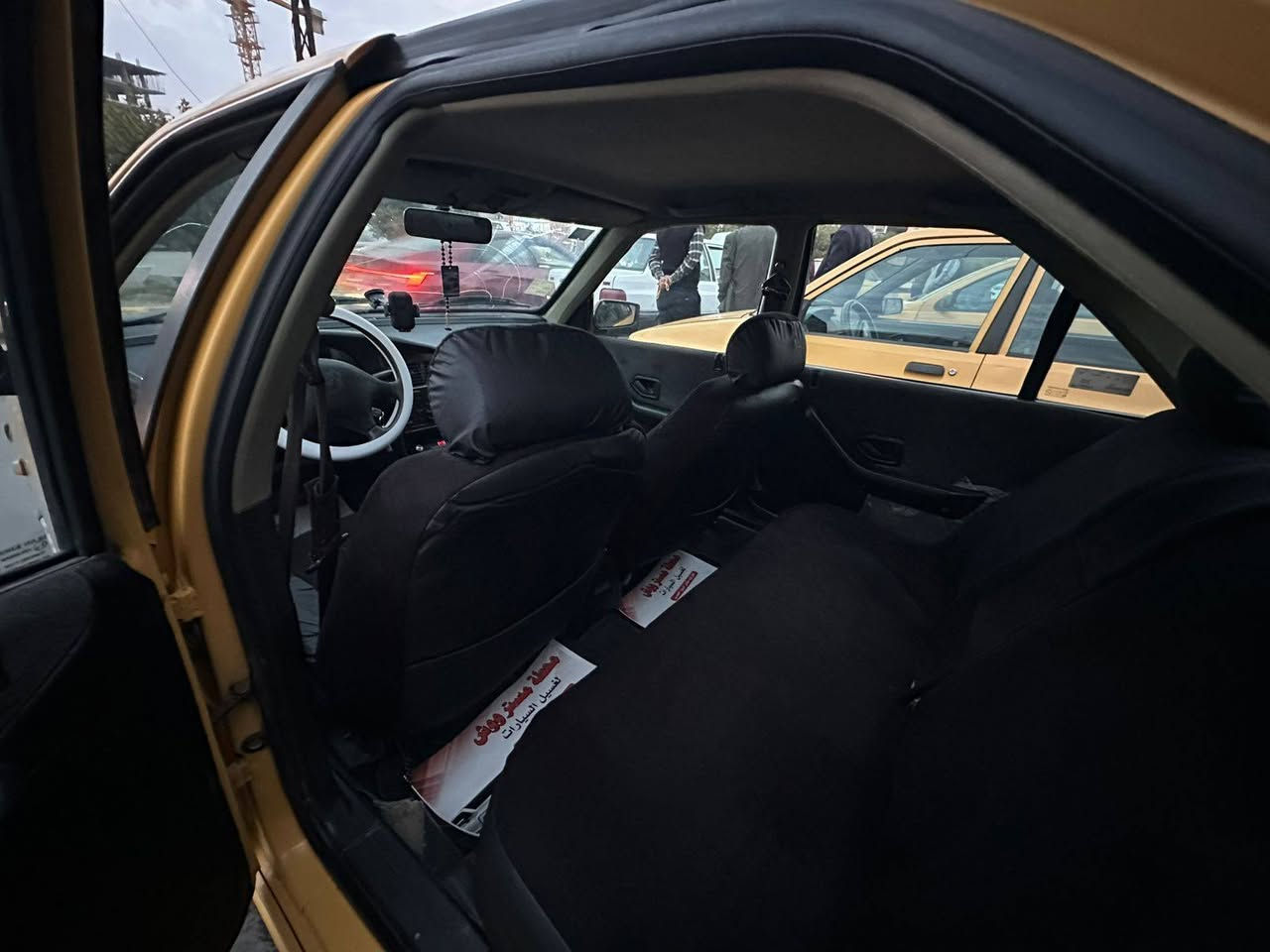 بيجو بارص ٢٠١٥ بيها ضربه قبق جنط ع بارد والباقي مكفول سنويه ب اسمي جديده سعر ٤٥ وبيها مجال قليل ***********
