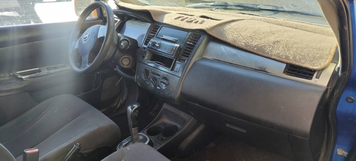 به ناوي خودا ..تيدا ساخ سه نه وي جنوب مه كينه كرولا تنوتوله بيعه  يبه سعرى قفلي 28 گه لا ***********
