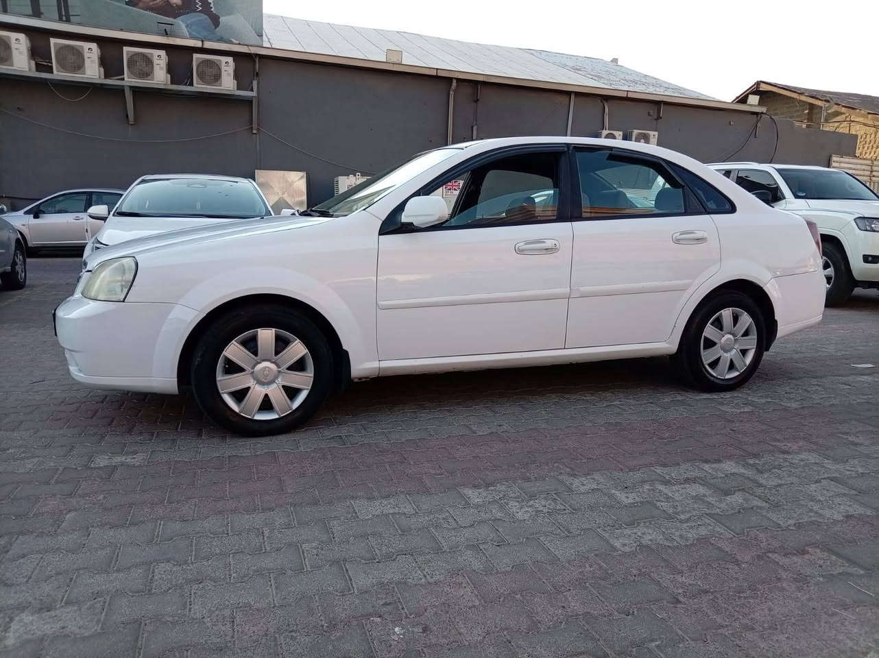 شفرليت اوبترا موديل 2013 اربع قطع ما فيها دواخل المحرك نص عمر للبيع بالتقسيط سعر الكامل 75 
 تواصل ع الرقم ***********
