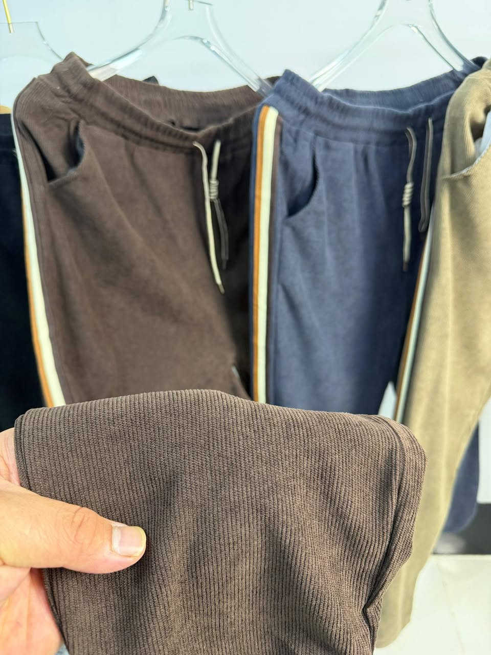 البجايم الكتان ب30 الدرزن 
مقدف ب42 الدرزن 
يوفر توصيل جميع أنحاء البلاد


**إذا كنت صاحب هذا الإعلان وتريد حذفه لأي سبب، رجاءا أرسل رسالة إلى الدعم الفني**