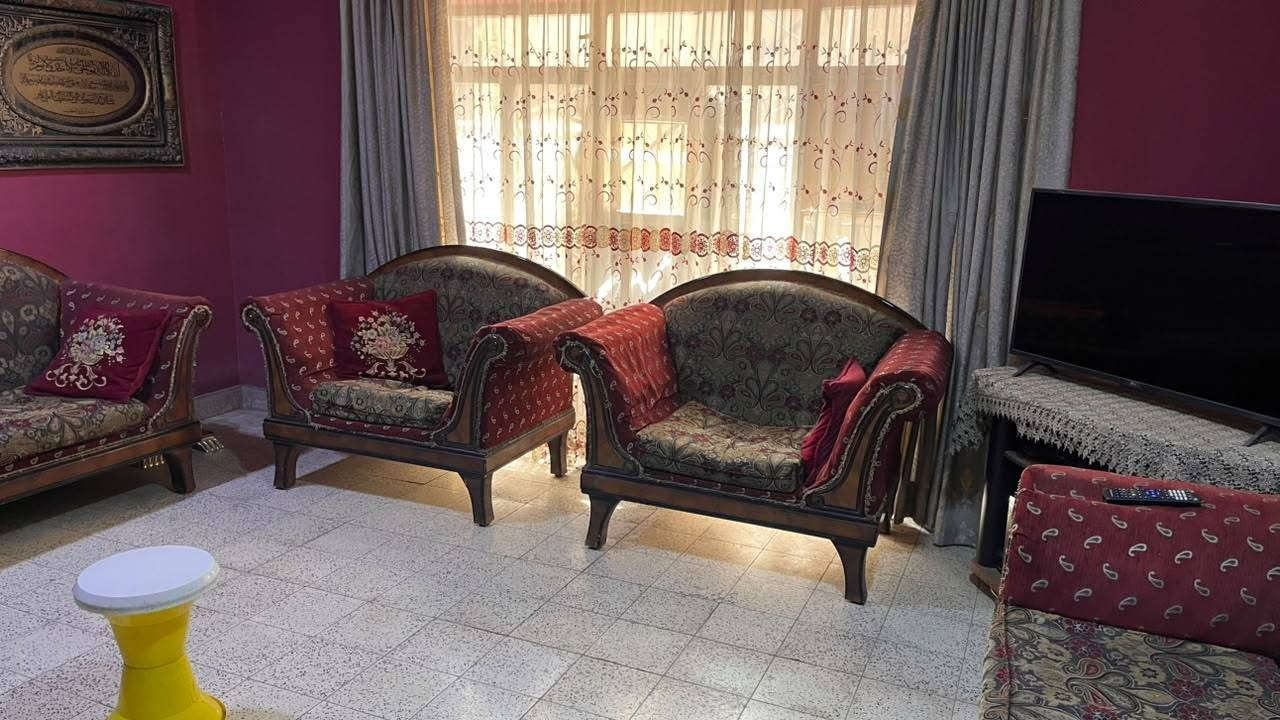 تخم وطبلات للبيع
للاستفسار *********** هذا رقم صاحب الغراض
اني مكلف بالنشر فقط

مكان بغداد العطيفية
