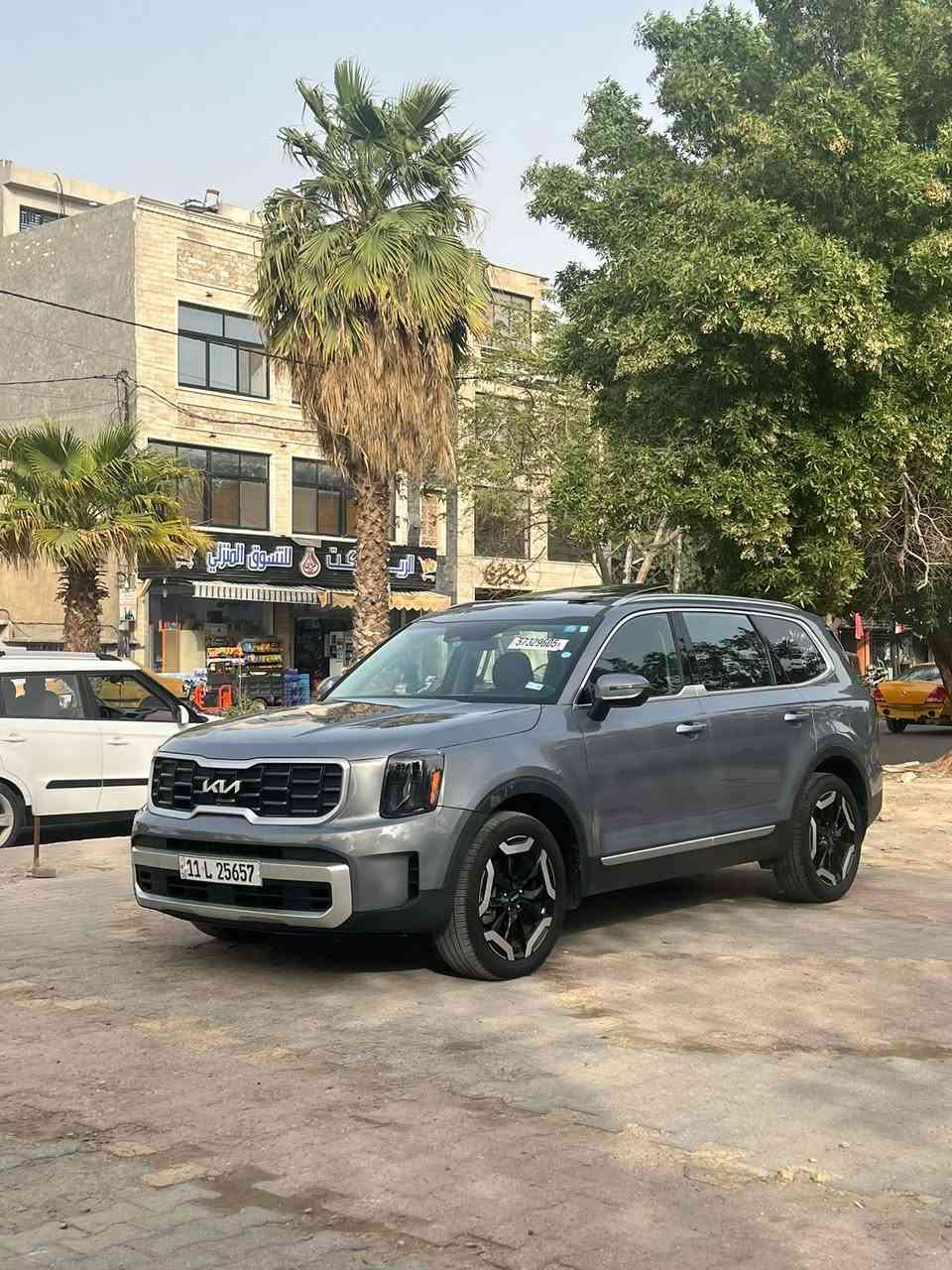 كيا تلورايد 2024
ماشيه 21 ميل
كتاب الشهداء مرقم وكامل
جّاملغ وبنيد باب كلير امريكا
دواخل شواصي كفاله
بدون ايرباك
مواصفات فول
فتحة سقف
كشن حار بارد
تدفئة دركة
مقاعد كهرباء
مقعد خلفي منفصلvip
دشبول متصل
لد امامي
لد خلفي
صندوك كهرباء
محرك 6 سلندر 3800
حساس خلفي امامي
كامره خلفيه فقط
رادار امامي وجانبي وخلفي
سايد بريك كهرباء
اوتو هولد
5 انضمه قياده
وبيها هواي مواصفات
 ما ناقصها شي السيارة كله جديد
مكان السياره بغداد الحريه
سياره المتد فول موصفات ***********   ترهم بل المده فقط
