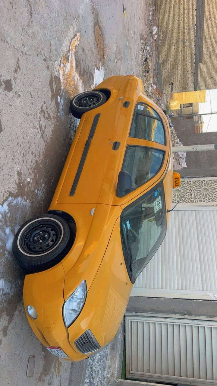 طيبة 2015
گير مكينة تبريد خير من الله 
سنويه باسمي مانافذه 
بيها طخه بالباب معمره ودوس 
والباقي خير من الله تخم تاير خط ابيض جديد 
داخل جديد  سنتر لوك 
سعرها 38 وبيها مجال بسيط

عنوان الشعب ***********
