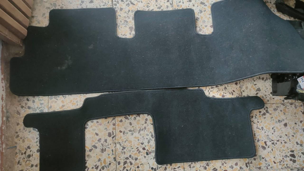 سلام عليكم اخوان موجود ارضيات بلادي نيسان باثفندر السعر ١٥٠الف مع التوصيل الي يحب يتواصل *********** يوجد وايت ساب وشكرا
