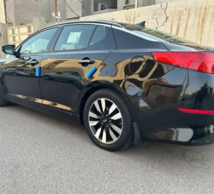 كيا اوبتيما 15 كلين فول الفول واحد على واحد بدون قطرة صبغ  ب رقم بغداد سنويه لل 27 جديده وهزه جديده   تبريد ثلج ويه السويج السياره
بيه مواصفات هوايه 

بنو رامه قطعتين على طول القماره 

شاشه اعطال وتحديد مسار 

تحكم ستيرن جهتين .

استيرن رياضي 

بيه 3 انظمه قياده 

شاشه اصليه وكامر 

نقطه عمياء بالمري 

مري كهرباء شفط وخزن مومري 

حساسات بالمري 

حساسات بالدعاميه الخلفيه 

الكشنات  جلد جديد 

الكشنات الاماميه كهرباء وتدفئة وتبريد

وبصمه تشغيل وبصمه أبواب 

ودبل كزوز يعني دبل صالنصه 

شفتات بالاستيرن وبيه بعد مواصفات مذاكرهن

السياره حادثه بحوض الاسبير شي بسيط ومصلح تصليح أمريكا فقط وبيه الدعاميه الاماميه صبغ فقط وكلشي موجود بالسونار ومتعوب عليه ومال بيت كير ومحرك كفالة
كيا اوبتيما 15 كلين فول الفول واحد على واحد بدون قطرة صبغ  رقم بغداد سنويه لل 27 جديده وهزه جديده   تبريد ثلج ويه السويج السياره سعرها 125 ورقة
السونار مرفق مع الصور

***********
