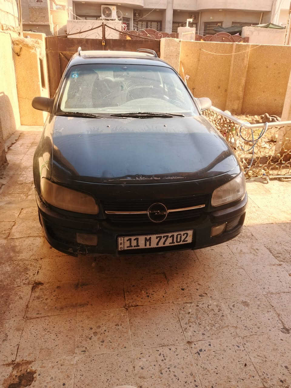 سلام عليكم أوبل بزون موديل 98محرك بلادي كير عادي السعر 35بيه مجال هذا رقمي ***********

