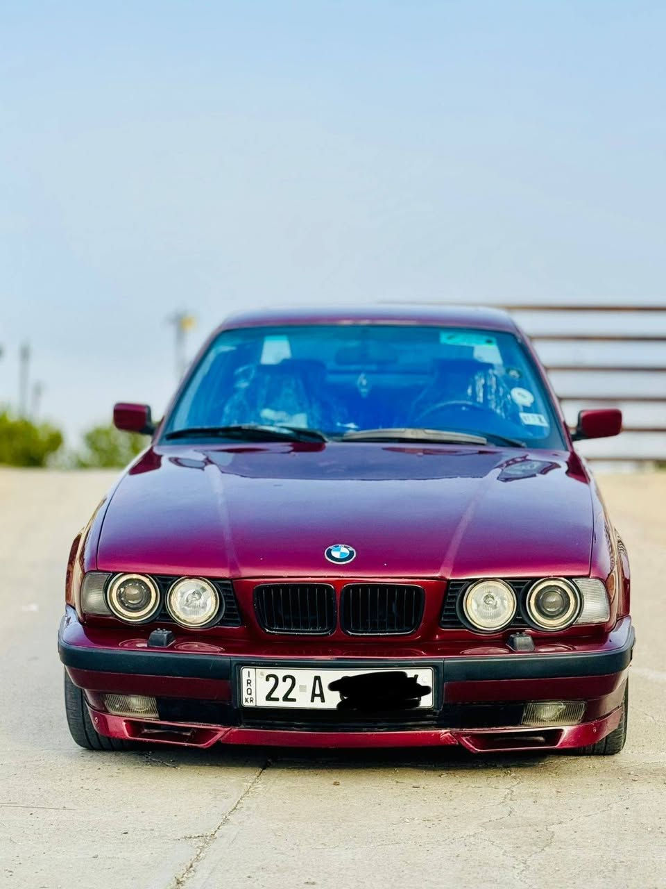 بسم الله الرحمان الرحيم BMW  محرك 525 بلادي كير اتومتيك موديل 1992مواصفات فول فول سلايت ايبيس قفل مركزي زينون كشنات كهربائية تبريد مركزي استري كهربائية داخل صاج كير محرك صدر تايرات كهربائية تبريد شرط سنوي جديد رقم دولي اخوان شراي خابر تدلل عنوان كركوك.  ***********.  ***********.
