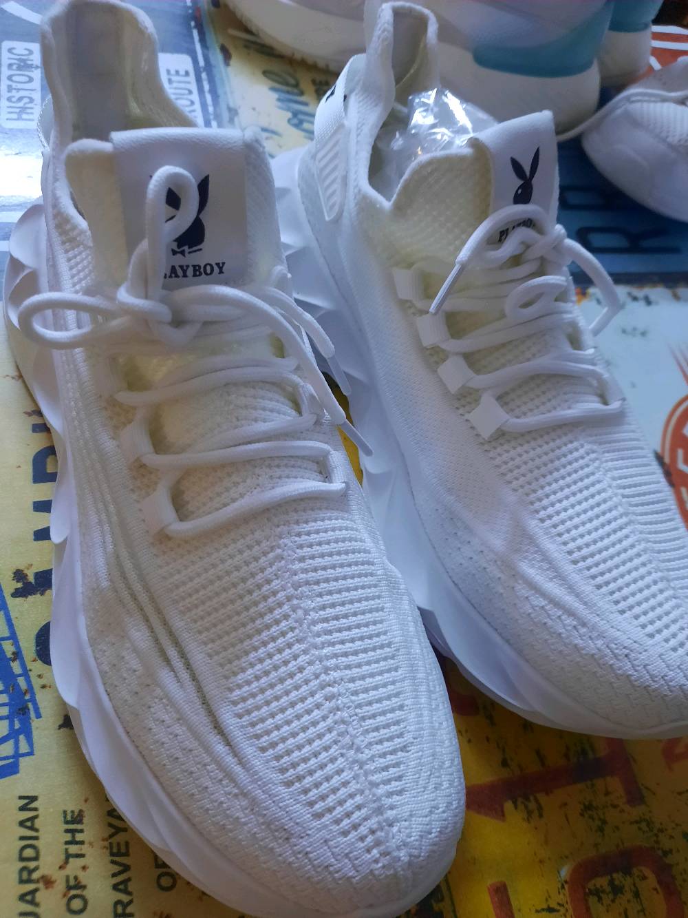 احذية بالة العدد ١٧ الصور بس ١٠ مشكلة التطبيق ما اكدر أضيف البقيه الجودة عالية بيع شلعه السعر ١٢٠ الف 