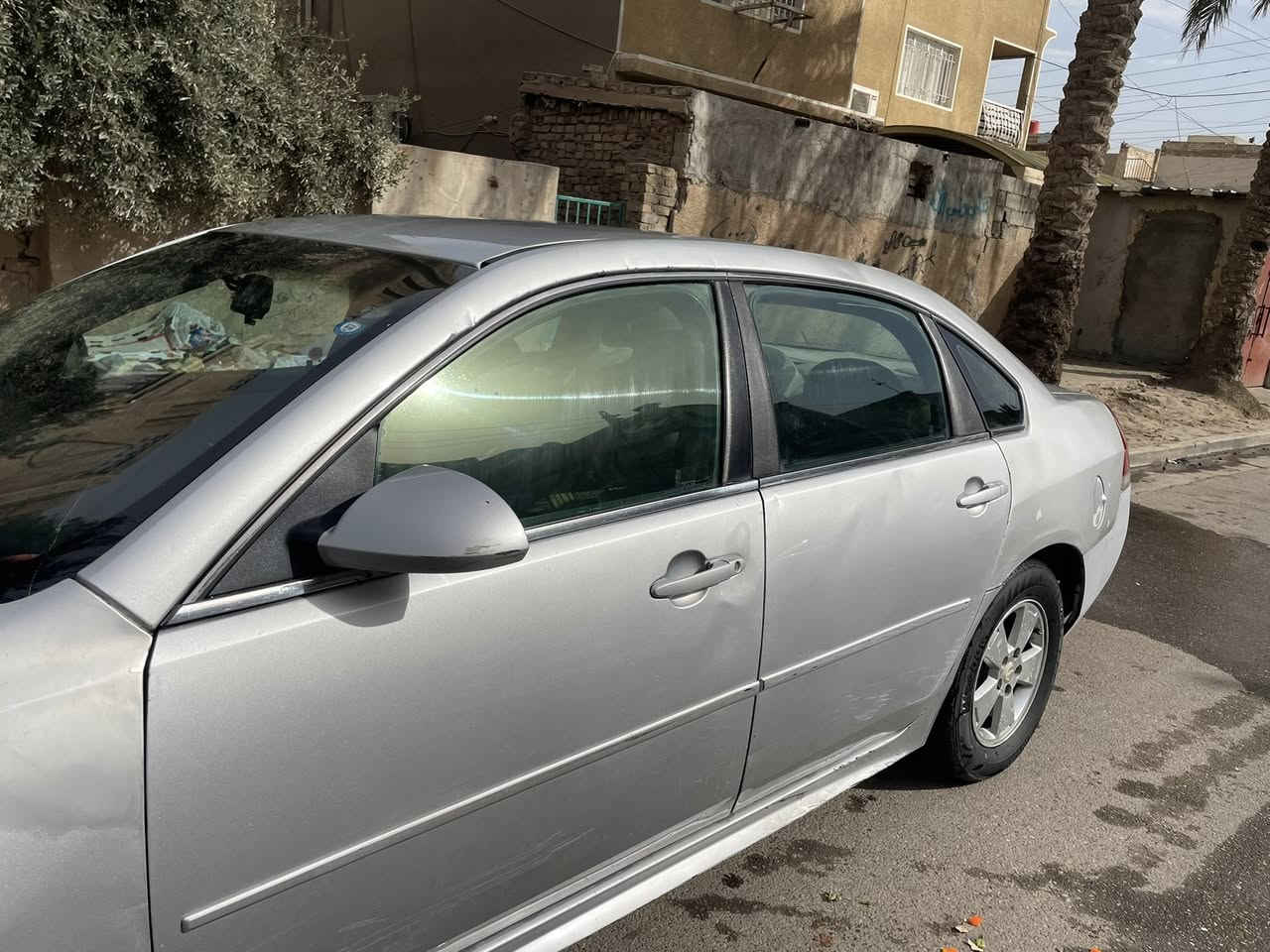 السلام عليكم للبيع نقد فقط 
شوفرليت أمبالا موديل 2010
مكينة 3500 السعر67وبيها مجال للشراي
ضرر خلفي 
كفالة من الكص والتبديل 
كير مكينه تبريد كفالة 
تخم تاير جديد حدادية 90 %
ضفيرة جديدة 
كل نقص مابيهه
مكانها بغداد شرط التحويل للاستفسار الاتصال بلرقم
***********
