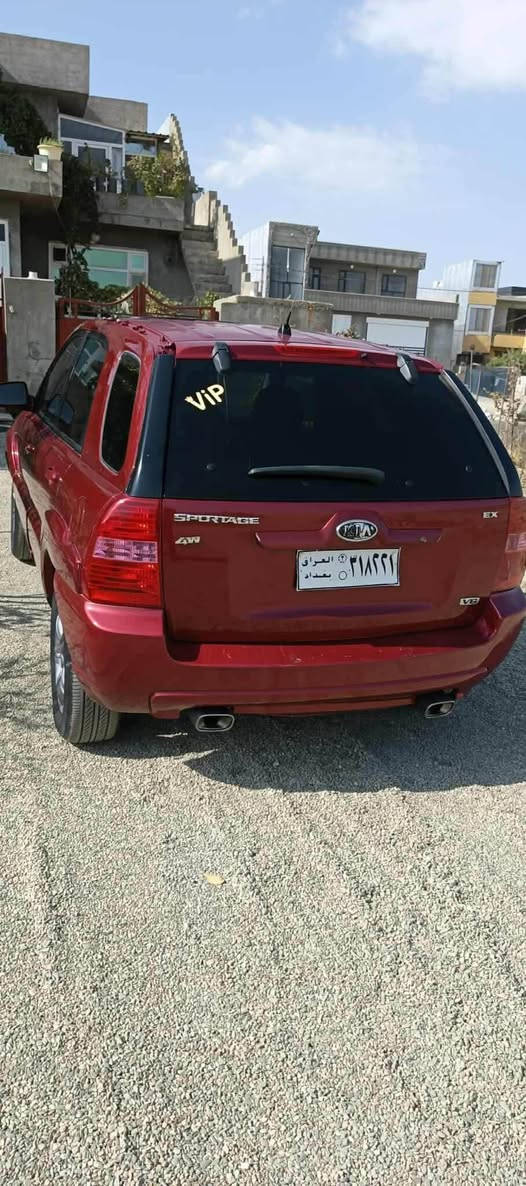 کیای سپۆرتاج ٢٠٠٨
سەیارەکە ساخە و بێ ڕەقەمە 
٦ بستۆنە سەیارەکە السليمانية, العراق


**إذا كنت صاحب هذا الإعلان وتريد حذفه لأي سبب، رجاءا أرسل رسالة إلى الدعم الفني**