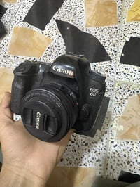 كامرة 6D • فول فريم • عدسة 50 ملم