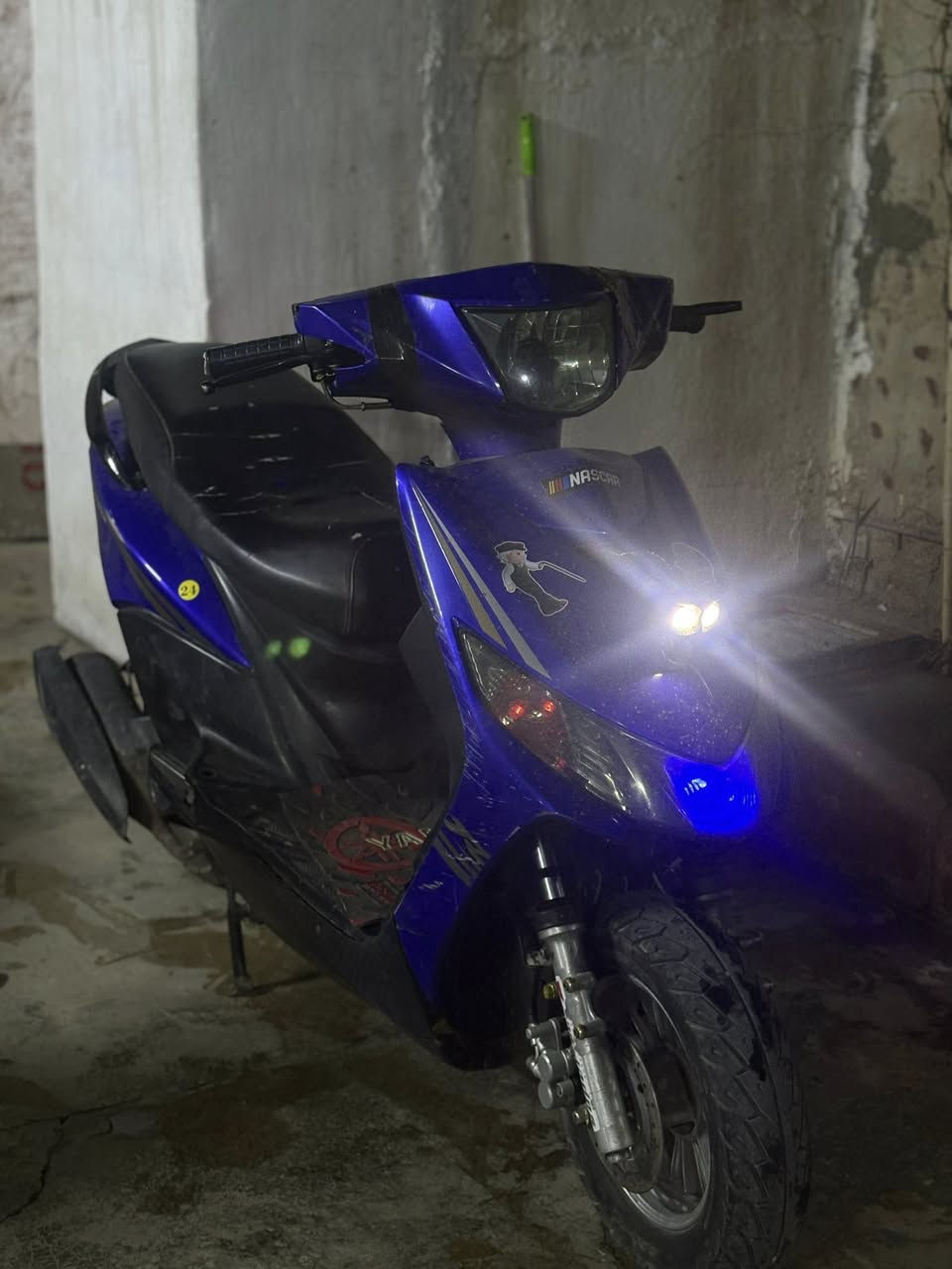 سلام عليكم سكنس محرك ياباني 🇯🇵دراجه كماله كهرباياته شغال شلعه او معدلل 
شراي يتصال ع هاذ لارقم***********
