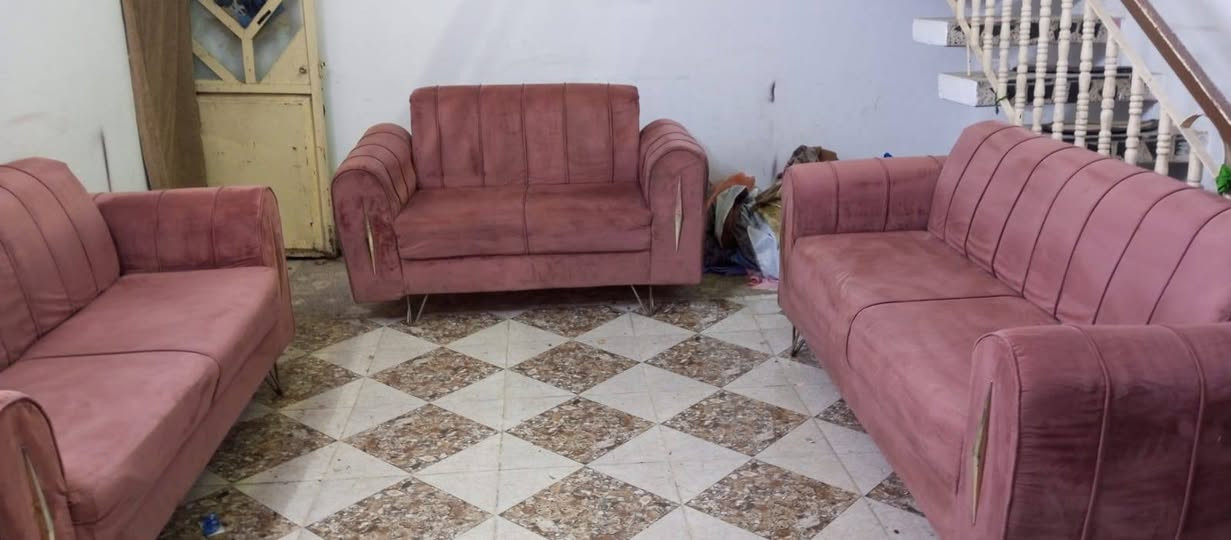 تخم للبيع نضيف 10 نفرات السعر 225 بي مجال للشراي *********** نجف*********** واتساب اكو توصيل بلكروه نجف *********** نجف
