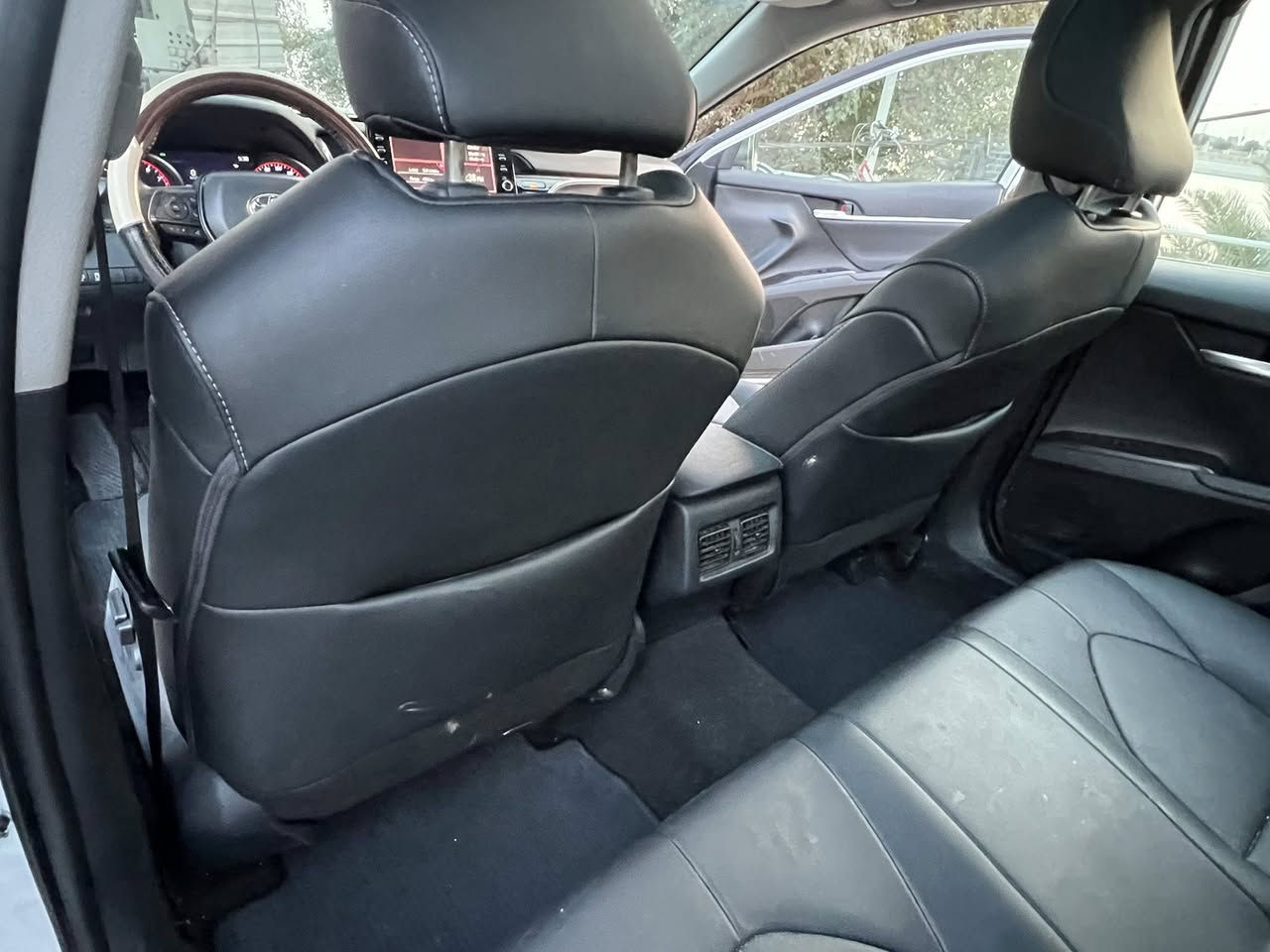 للبيع
كامري 2024 وارد امريكي  ياباني اصلي

عداد ١٨ الف 

نضام بانزين فقط

مكينه 2500 

ع وضع الشركه 

بيه حادث قبق جنطه تبديلهم بقطع اصليه بدون ارباك

جاهزه من كل النواحي 

مواصفات فول 

لوحات بغداد معوقين وكاله عامة  باسم المشتري 

سعره ٢٥٠$ بي مجال قليل

مكاني بغداد 

‭٠٧٨١ ٩٠٦ ٩٥١٢‬
