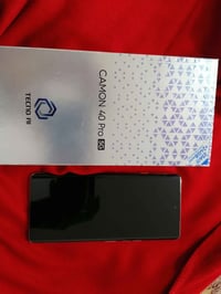 تكنو كامون 40 برو • استعمال قليل • شخوط بالشاشة