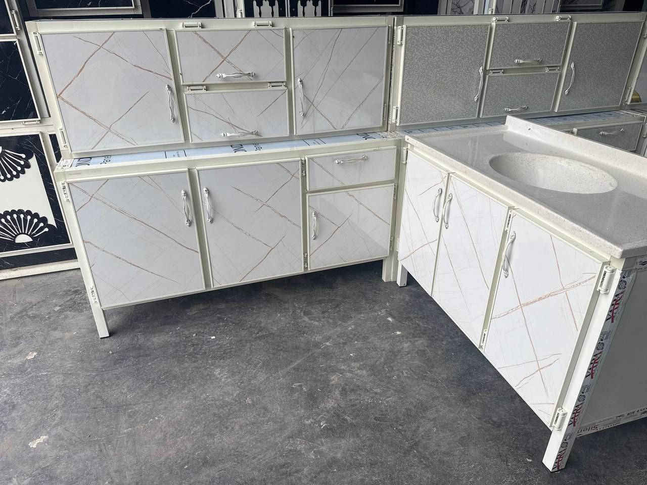 كاونتر متر ونص جديد 3قطع
جديد مامستعمل حجز خاص


**إذا كنت صاحب هذا الإعلان وتريد حذفه لأي سبب، رجاءا أرسل رسالة إلى الدعم الفني**