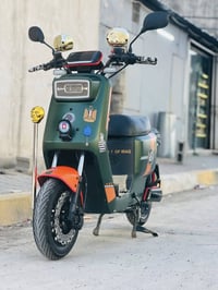 دراجة شحن • A8T • بطاريات جدد