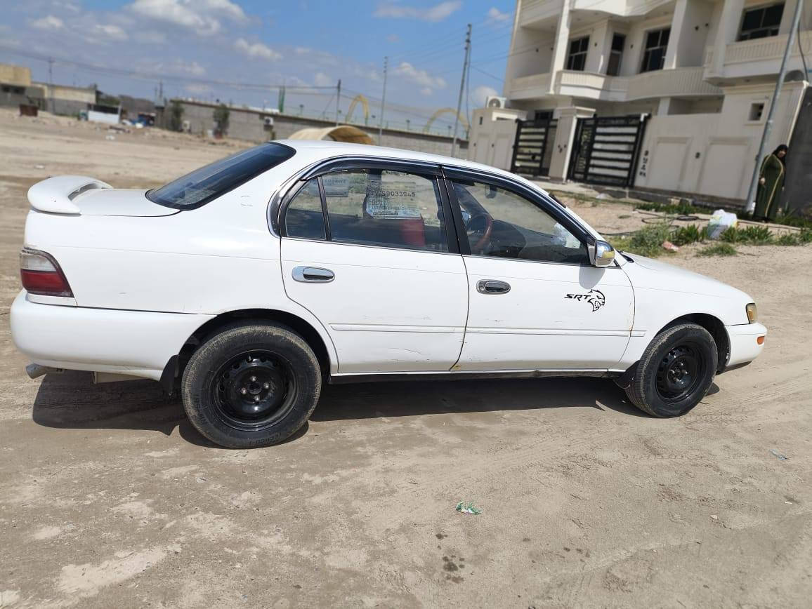 سلام عليكم سياره كورلا  محرك 1800 للبيع موديل1993! مكفوله من الكص  ونقل جثه كير ومحرك وحداديه جديد كهربائيات  كلها  شغاله  بس التبريد بي ليك رقم انبار  سعر 57 وبيها مجال للطيبين مكاني الانبار عامرية الصمود الاتصال *********** سنويه جديده الى 2031 تنتهي وهسزه جديده
