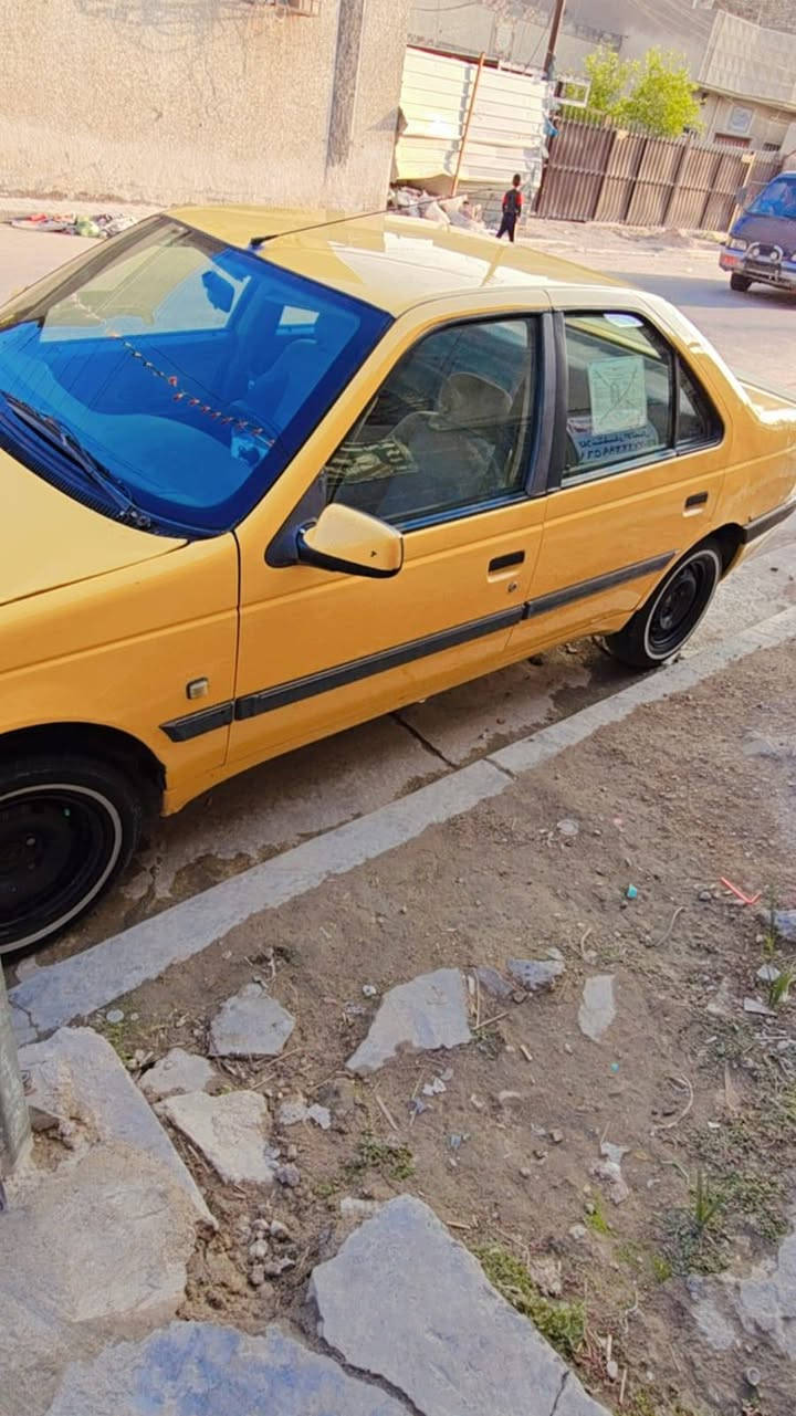 السلام عليكم
بيجو لميس 2016 رقم دولي هزه جديدة السياره بيها نواقص مشط ودرايم شفتات بنيد بي رصعات جاملق الخلفي مصلح ع بارد تبريد شغال خير من الله سعرها 35 وبيه مجال بيع او مراوس حسب القناعه (مكان بغداد) شرطه الخامسه 
رقم الهاتف ***********
