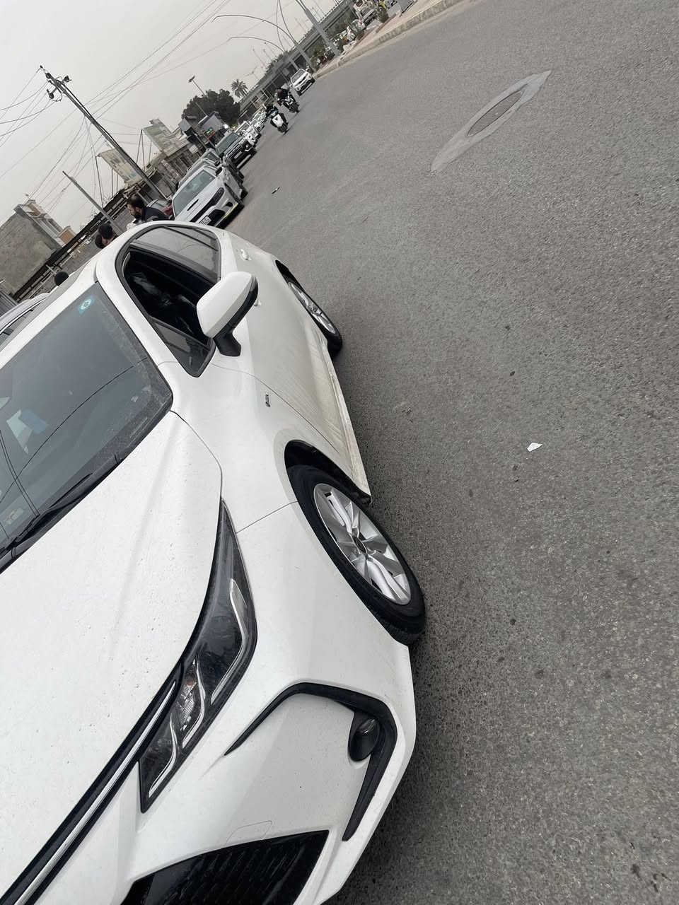 سلام عليكم سياره كورلا موديل ٢٥ بعده جديده ماشيه ٤٣٠٠ اخت زيزو السعر ١٥٩ وبيه مجال اتصال فقط 
***********
