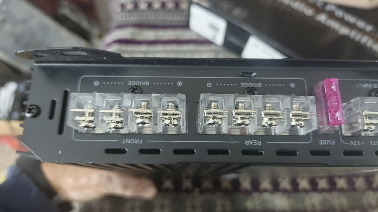 ‏
‏امبلفاير اصلي 
‏
‏7800 واط  
‏
‏4 خطوط
‏
‏للبيع السعر ٤٥
‏بغداد الاعظمية
‏
‏


**إذا كنت صاحب هذا الإعلان وتريد حذفه لأي سبب، رجاءا أرسل رسالة إلى الدعم الفني**