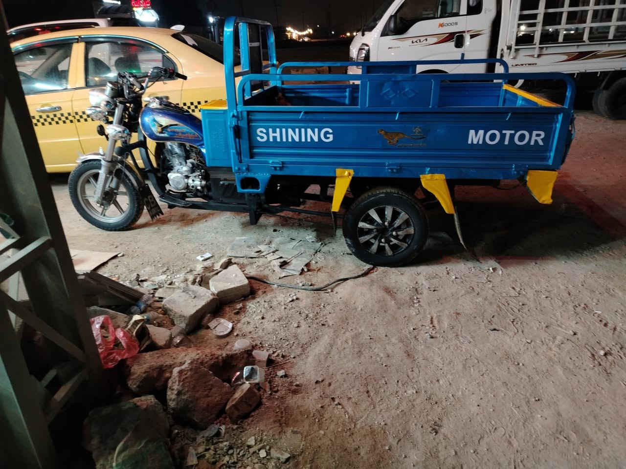 سلام عليكم اريد ابيع ستوته زركه البيع موديل ٢٠١٥ البيع شراي يجي خاص وكيله بل دوانيه مكاني نجف يم صيطره القايش يم مدرسه شمس الشموس *********** البيع سعره مليون ٧٥٠ ابيه مجال
