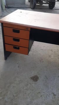 ميز مكتبي • ١٦٠×٦٠ • كوكجلي