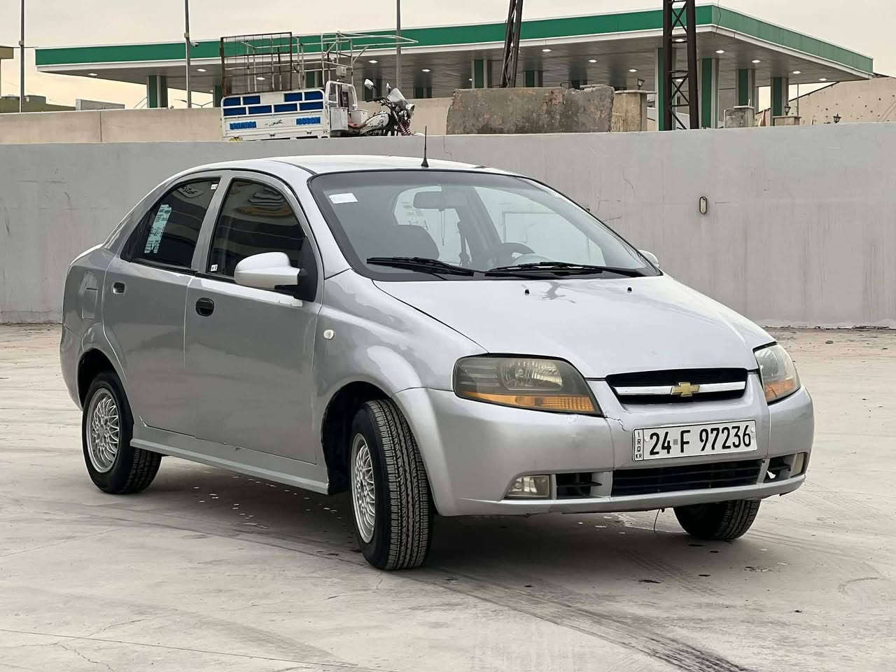 للبيع نقد فقط
افيو 2005
كير توماتيك 
شاشه 
كامره 
محرك استرى 
جامات كهرب 
كير ومحرك شرط 
رقم وسنويه جديده 
اربع قطع صبغ  ابيع  عام 
السعر 💸 50💸 وبيها مجال 
مكان السياره موصل 
التواصل على الارقام
***********

***********
