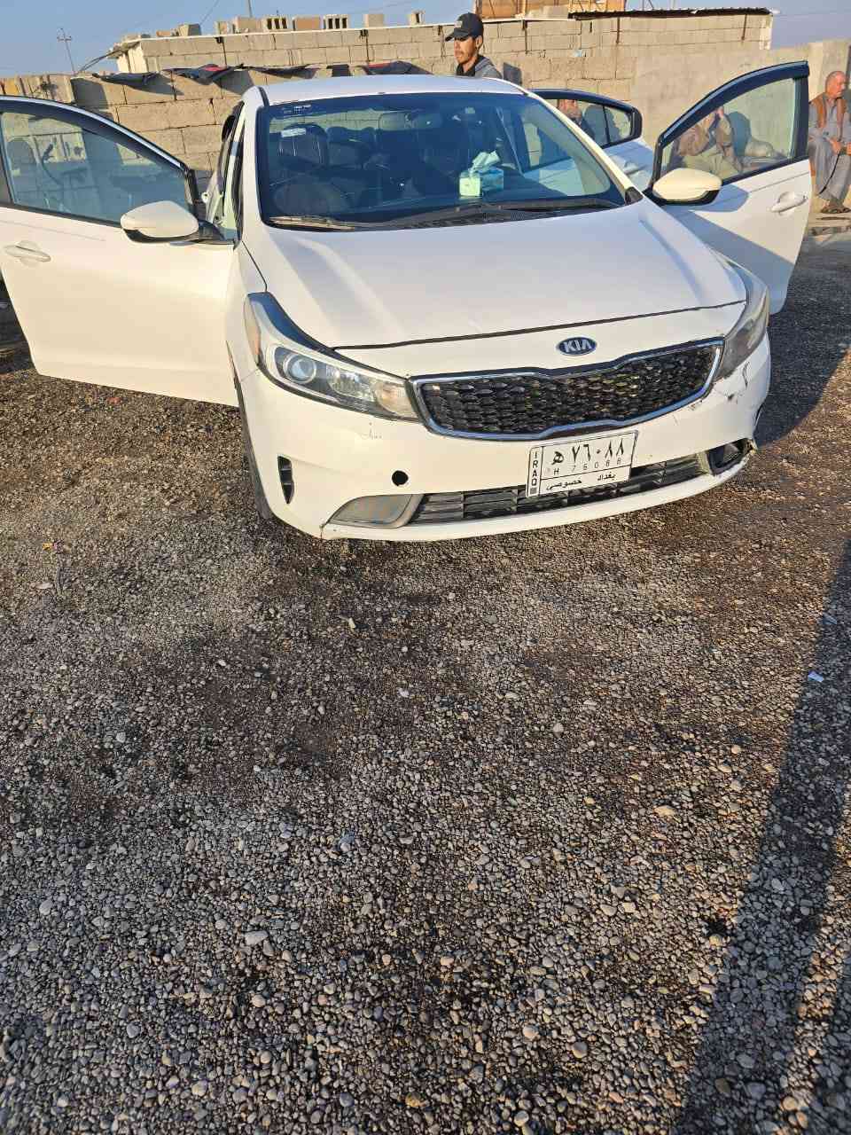 فورتي ١٧ امريكي مكينه ٢٠٠٠ ودش
للبيع رقم بغداد تحويل مباشر
كير مكينه كفاله حدادية بحاله جيده
ضرر خلفي سونار موجود 
مكاني ديالى او بغداد 
***********
