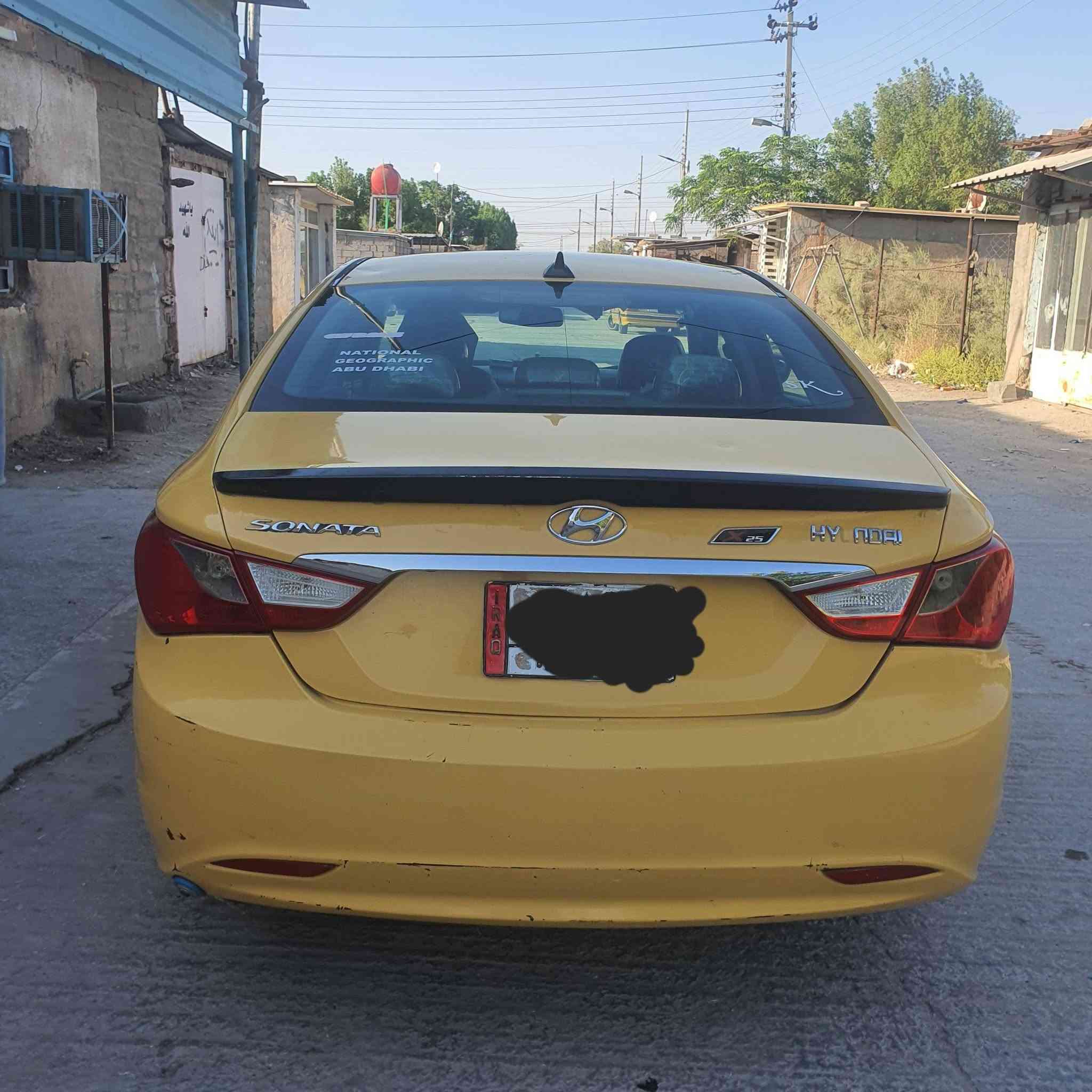 سوناتا ٢٠١٣ للبيع وارد امريكي مضلع مكينه جي دي اي وكير خير من لله بيه ضربة من امريكا جاملغ وباب جهة السائق سعرها ١١٥ وبيه مجال والاتصال ***********
