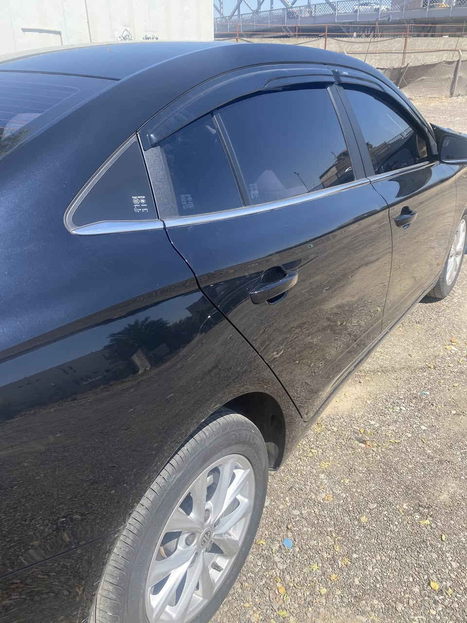 Mg5 كومفورت🖤 .2024
ضمان شركة 
‏‎المحرك 1500 تنفس طبيعي 
‏‎كير اوتماتيك 
بصمة تشغيل
داخل بيجي لونين 
شاشة إلكتروني 
لايت امامي led 
تبريد لمس 
حساس امامي خلفي 
شاشة ابل كار بلي واندرويد
‏‎تحكم ستيرن جهتين
‏‎مثبت سرعة
‏‎ايرباك عدد 2
‏‎اشاير بالمري
‏‎ ترحيب
‏‎حساس اطارات 
‏‎ويل كب
‏‎عداد المسافة: 38 الف 
‏‎وباقي المواصفات المعروفة
بيها كتاب تظليل باقي عليه شهرين تقريبآ ينتهي . سيارة مصروف عليها هوايه من داخل وخارج دوشمة حوضيات وعليها تغليف ppfاسود طافي صندوك وبنيد . مكانها بغداد 
***********
