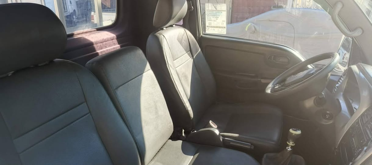 السلام عليكم كيابنكو البيع مديل 2015 بغداد سبع كير مكينة سبلاين فول مواصفات تبريد شغال مكفول من الضربة وصبغ والتبديل تخم تاير جديد السعر ١١٧ بيها مجال المكان بغداد الشعب ***********
