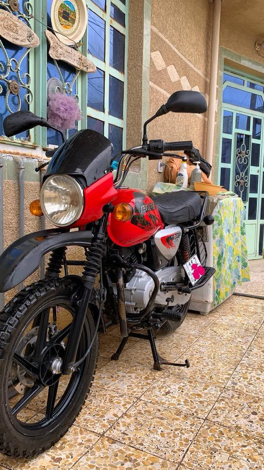 سلام عليكم ، بوكسر مرقم بغداد لوحات ثنين انكليزي ، ماشية 27 حقيقي ، هزة جديدة ، مكينة ناعمة تطلع بوجهك عله باب الله ، سنوية تنتهي نهاية 2030 ، الدراجة نظيفة مامتعوبة ، ممشتغلة دلڤري ، السعر : (2150) وبيه مجال بسيط للشراي ، مكاني ابوغريب الزيتون ، رقم واتساب فقط واتساب فقط [***********] .
