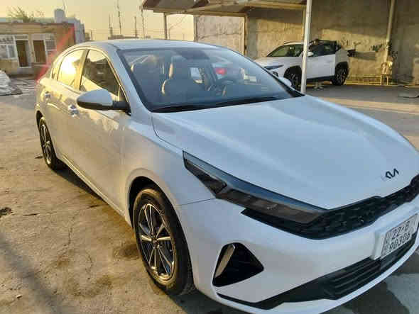 سلام عليكم كي ثري مديل 2022 كفاله عامة من زلغ مواصفات فول سياره جديده مواصفات اهواي سعر 140 وبيه مجال*********** تصل
