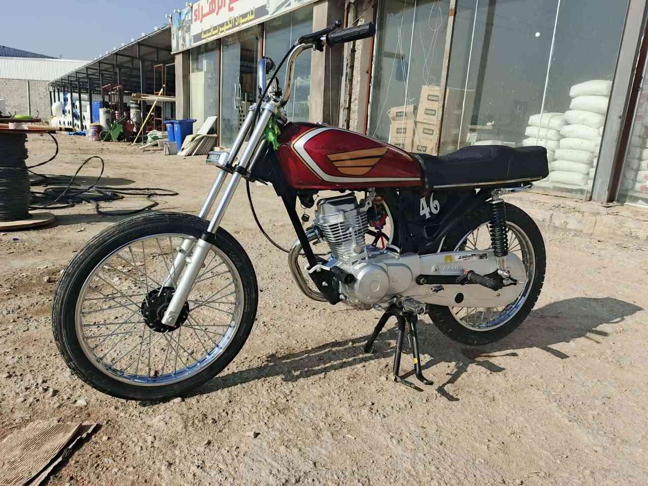 سلام عليكم  دراجه نامه للبيع دراجه نضيفه مفتوحه بس ولفات المكان ناصريه سيد خيل سعر 500


**إذا كنت صاحب هذا الإعلان وتريد حذفه لأي سبب، رجاءا أرسل رسالة إلى الدعم الفني**