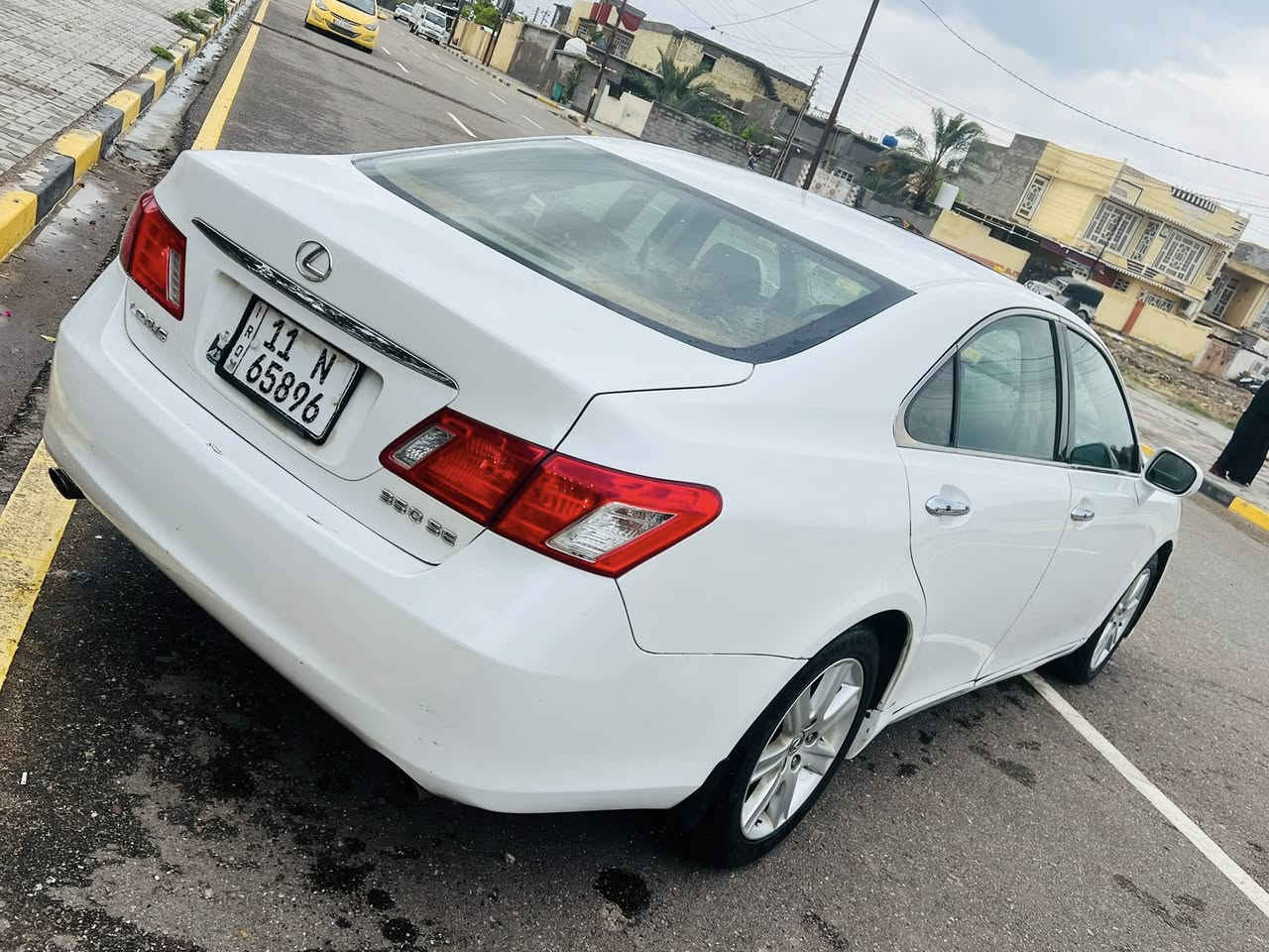 الكزز موديل  2009  مكينه و كير و حداديه و تبريد كفاله وارد امريكي حادث بنيد فقط رقم بغداد تحويل مباشر السعر 97 وبيه مجال بصيط 
  ***********
