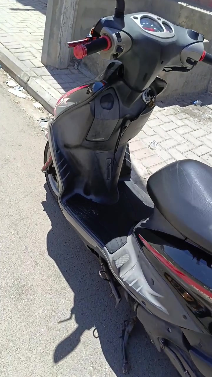 دراجه سكنس ياباني 110 رمبه ماخذهة من معرض شارع فلسطين كفاله عامه من كلشي ب 9 وبيهة مجال ماخذهة 11 ونص مال جناي مو بياع شراي ***********
