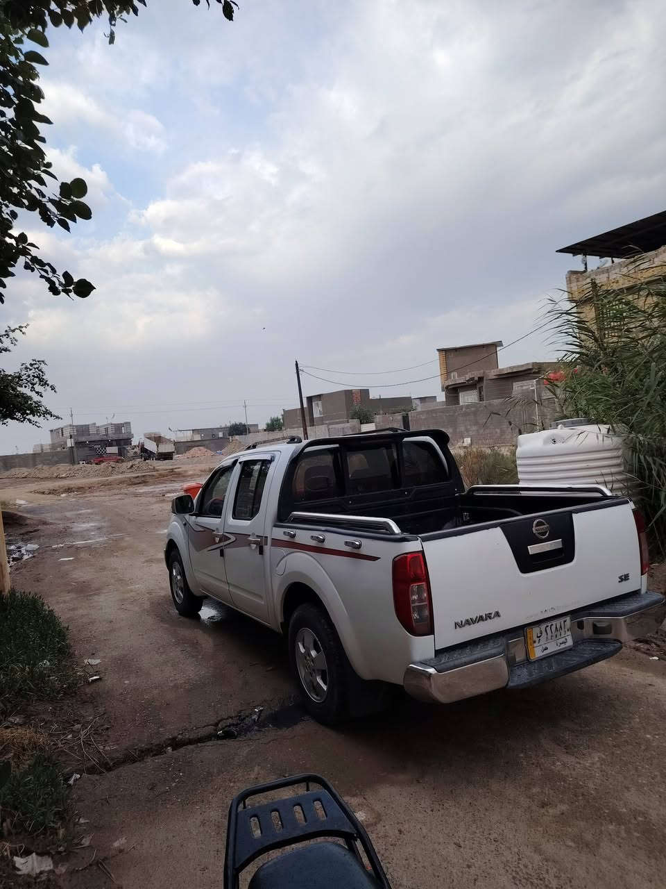 السلام عليكم نيفارا 2009محرك مجفت ياباني اصلي سنويه 28شهر 6 سعر ٩٠ وبيهه مجال عنوان البصره الهوير تلفون ***********
