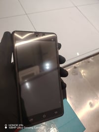 موبايل اوروبي مستخدم ٢يوم شرط كلشي مابي قيم اخذ 07503758445 واتساب