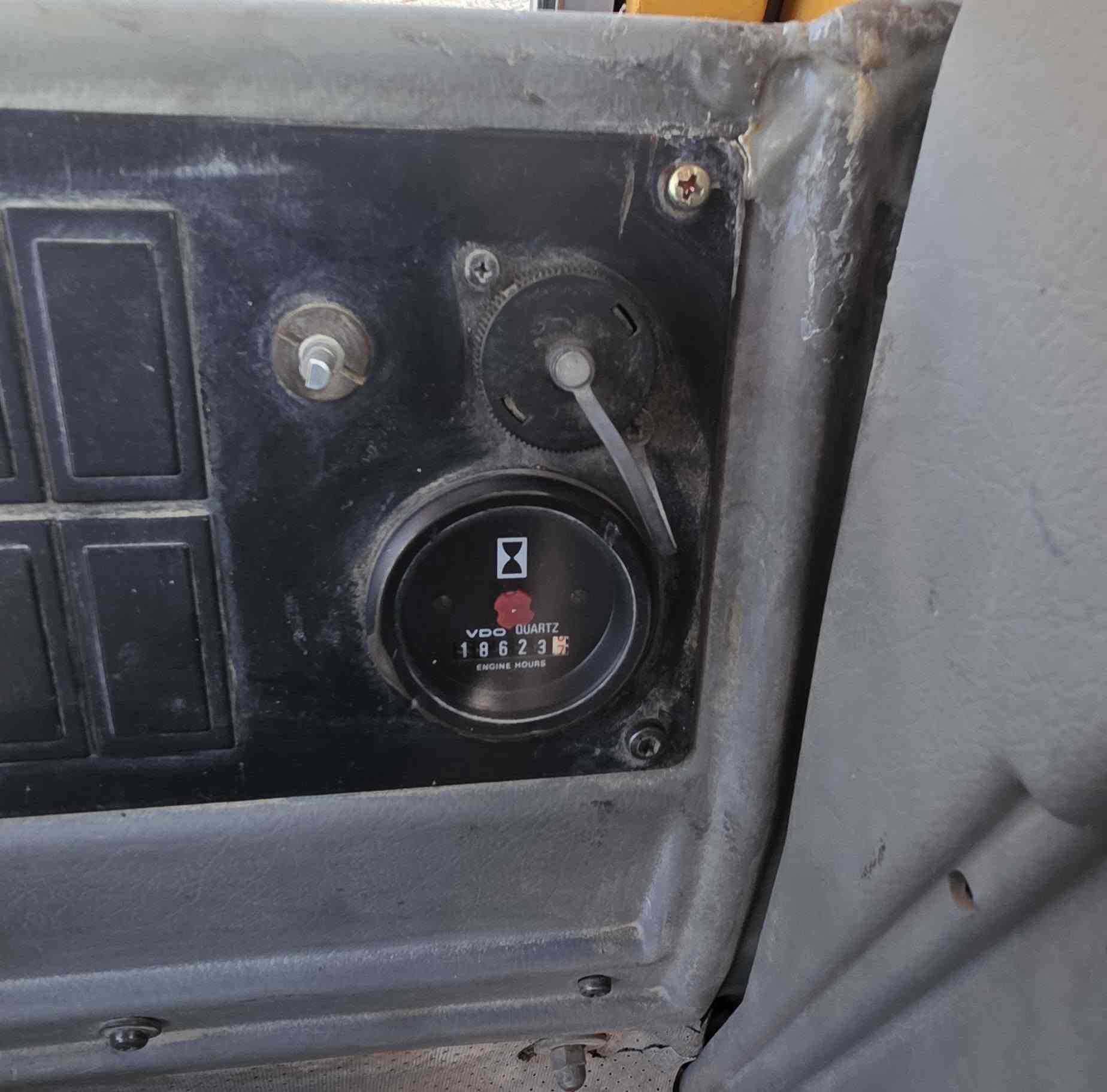 للبيع - بۆ فرۆشتن  دخول جدید بصرا
———————
شفل : VOLVO
حجم : L90D
مودیل :2001
—————————
بۆ زانیاری زیاتر پەیوەندی بکەن بەم ژمارە تەلەفۆنە 

***********
***********
