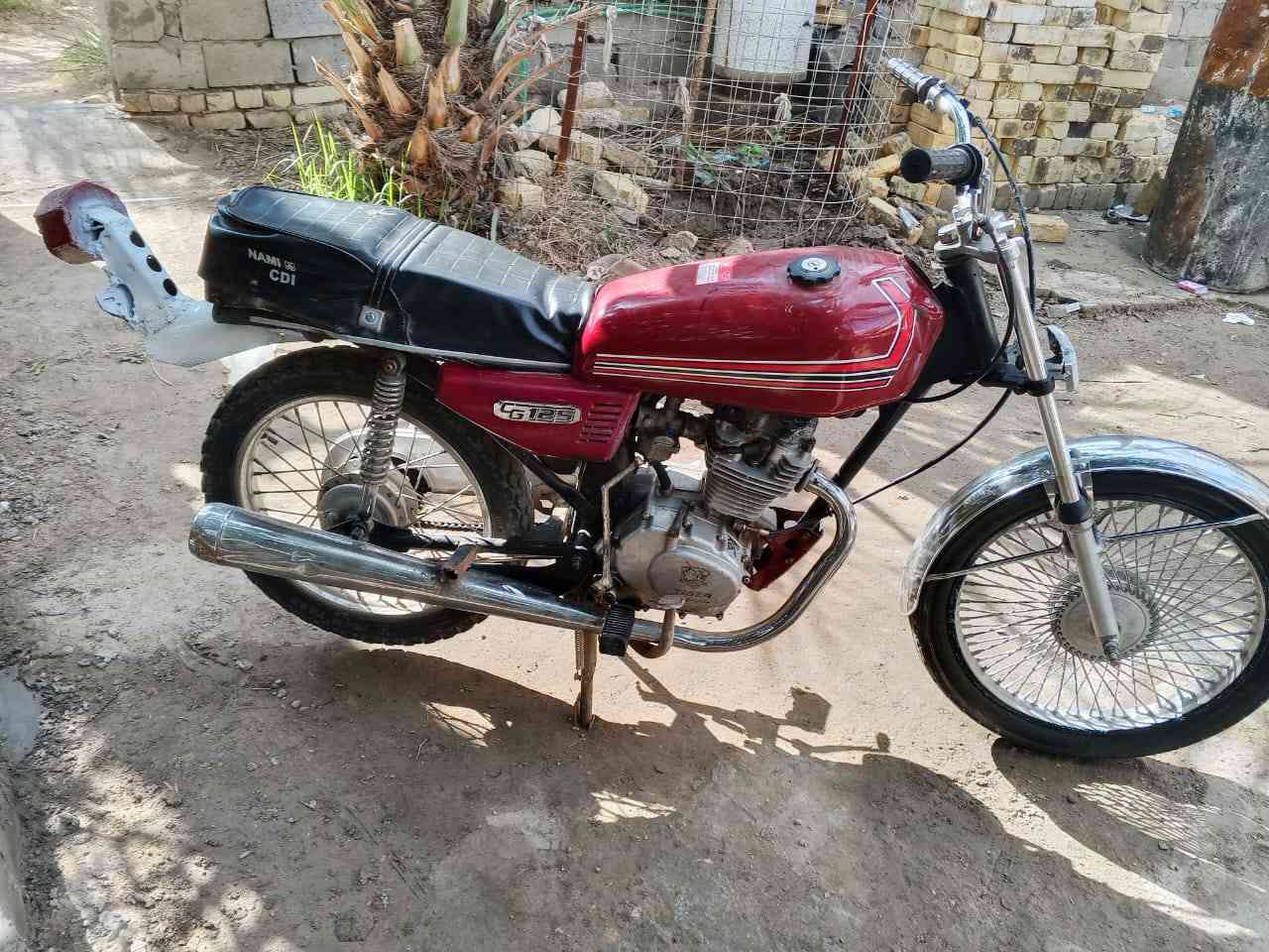 سلام عليكم شباب دراجه اربعه كير للبيع المكان الديوانية قضاء الشاميه السعر 300او بيه مجال لطيبين ***********
