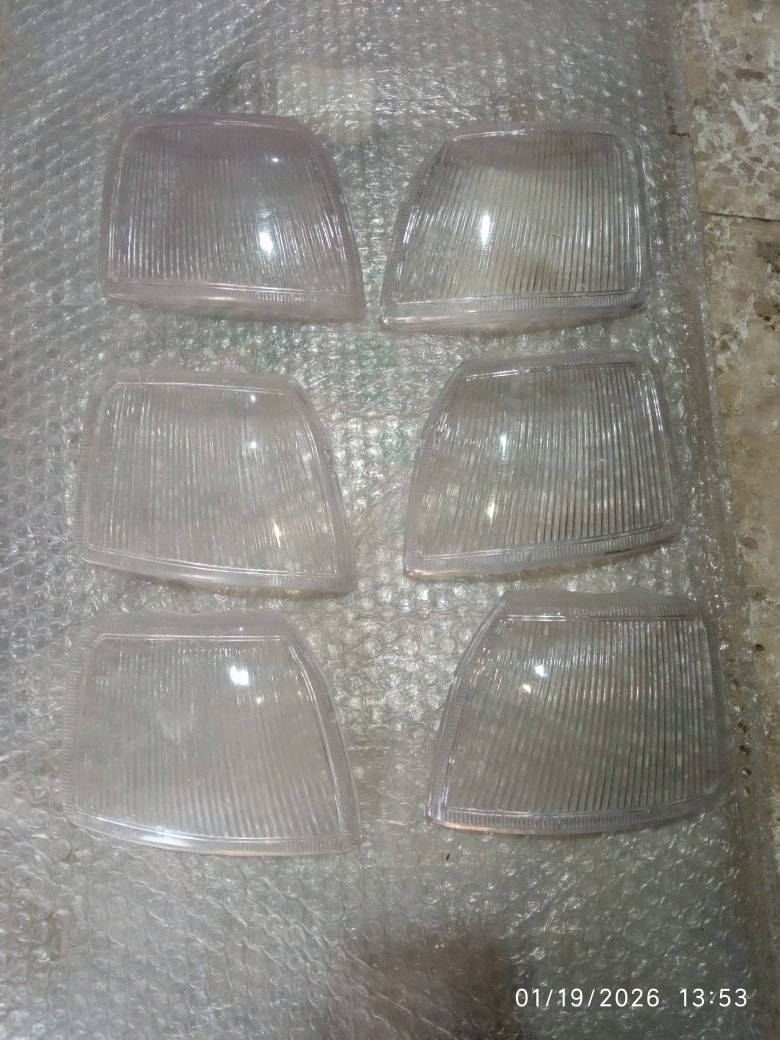 باغات فوانيس خلفي اوبل فيكترا a , باغات فوانيس إشارات ، جديدة 
 #اوبل #opelvectra


**إذا كنت صاحب هذا الإعلان وتريد حذفه لأي سبب، رجاءا أرسل رسالة إلى الدعم الفني**