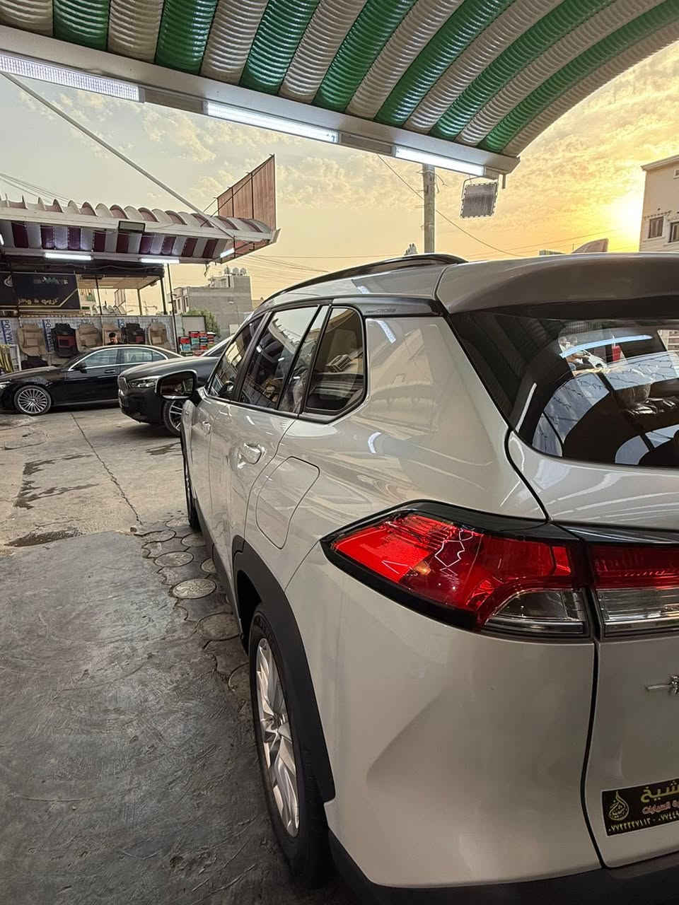 🧿عـــلـئ بــــركـــة الـــلـــه🧿
🛞نــوع الــمـركـبة:- كورولا كروز (CROSS)

🪙الـــــمــوديــــل:2024فول 1/1

⚙️حــجـم الـمـحرك:-2.000 هايبرد

🧭الــــعـــــــــداد: - 20,000الف كيلو

💌الـــــــوحـــــــة:-بغداد الدولي تحويل مباشر

الضرر:- بيها بيدي ار بل جاملغ الأيسر مال سايق وشويه من الباب اثر شخط بدون لا تكحيل ولا صبغ وبيها رصعات بسيطه.☑️

💎💎الـــــــمــــواصــــفــــاتViP💎💎

♦️فتحة سقف

♦️شاشة كبيرة 

♦️4 كامرات محيطيه

♦️بصمة تشغيل 

♦️دخول ذكي

♦️تحكم أسترين

♦️ويل كب بلاد

♦️لايت زنون

♦️هند ابريك بصمة

♦️ثلاث أنظمة للقيادة 

♦️كشن السائق كهربائي 

♦️كشنات جلد أحمر بلادي

♦️تبريد خلفي 

وعلية أظافات اهواي

📞——————————————————-📞

📩للاستفسار__والتواصل :- عــلـى الرقم:

الاســـــيـــا :- ***********📞

  واتساب: ***********☎️

📍📍

العنوان:-بغداد _زيونه_خلف دار الأزياء.

لمعرفة السعر الأتصال على الرقم اعلاه✅
