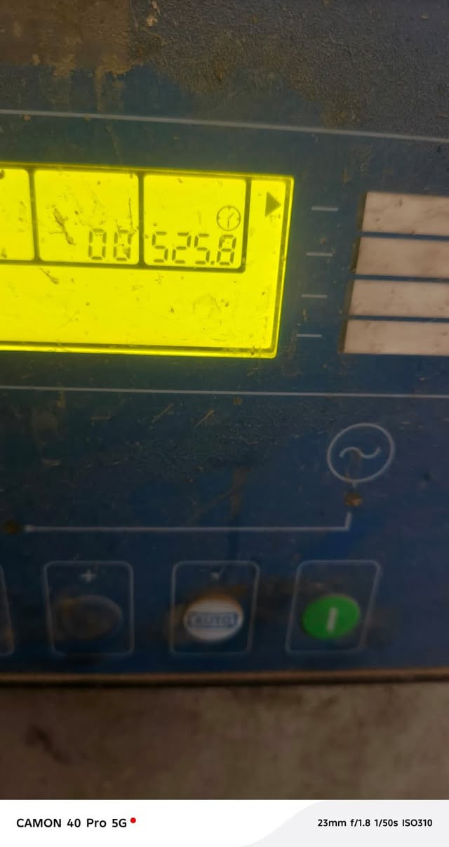 مولدات للبيع 💵💵
🔌 للبيع مولدات كهرباء بحالة جيدة

متوفر عدد 2 مولد للبيع:

1️⃣ مولدة نوع Perkins Engines (اللون الأبيض)

• عدد ساعات التشغيل: 4742 ساعة

• عدد مرات التشغيل: 4110

• شغل نظيف وحالة جيدة

موديل 2020 

2️⃣ مولدة نوع Cummins (اللون الأصفر)

• عدد ساعات التشغيل: 525 ساعة تقريباً

• استخدام قليل وحالتها ممتازة

✅ المولدات جاهزة للعمل

✅ فحص وتشغيل على الطبيعة متوفر

📍 المكان: الكرادة – شارع 62

📞 للاستفسار: ***********

الجاد فقط يتواصل.
