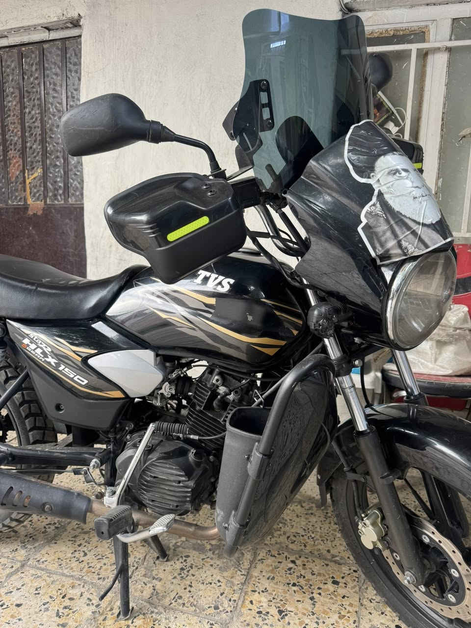 تي في اس tvs
موديل٢٠٢٣  
مرقمه تحويل شوكت ميعجبك 
 مجفته تجفيت شركه غراضها متوفره كلها ب الشركة 
دراجه كلش رزنه وسريعه ارزن من البوكسر والدايوان 
***********
بغداد - الشيخ عمر 
مليونين و١٥٠ وبيها مجال
