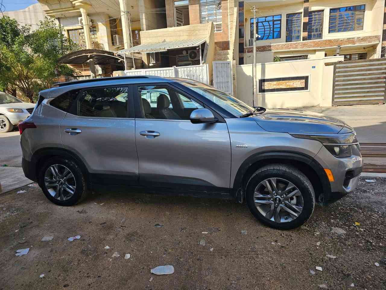 السلام عليكم 
كيا سيلتيوس 2021
محرك 2000 فول ماعدا الفتحه بدون ايرباك
رقم بغداد 
ماشيه ١٢٠ الف
حادثه موضح بسونار وصور الحادث موجوده بالمنشور 
الاعلام سوق اميمه 
***********
