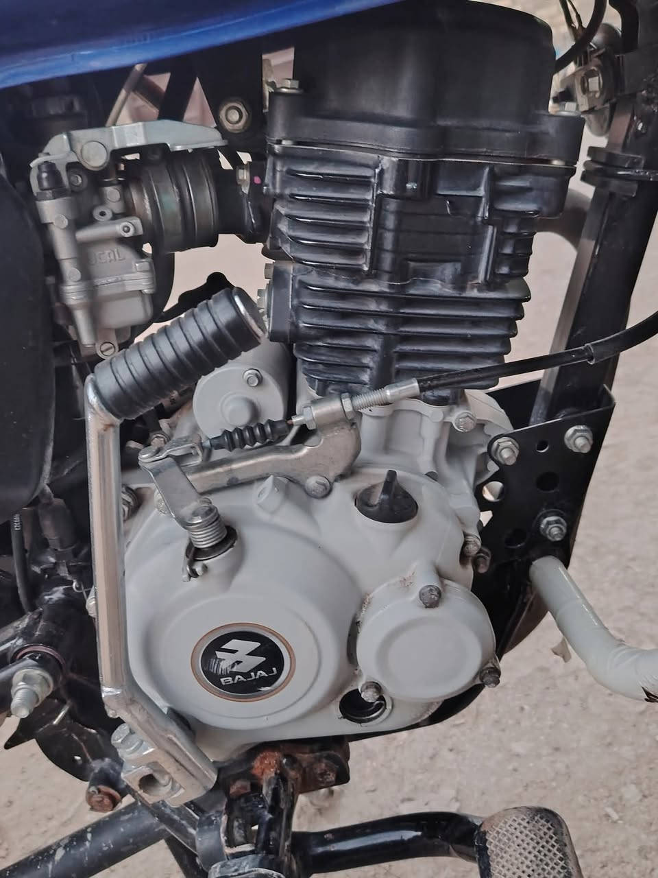 السلام عليكم بوكسر موديل 23
للبيع مكينه مامفتوحه ابد بس بيها بدايه 
دخان ابيض مااعرف ليش والباقي كلشي 
ما بيها كلها شغاله مكاني بغداد الرشاد 
السعر 2 ونص وبيها مجال السعر 2500 وبيها 
مجال *********** الشراي يتصل 
فيس مامتواجد لا تعلق ولا خاص ولا تعب نفسك
