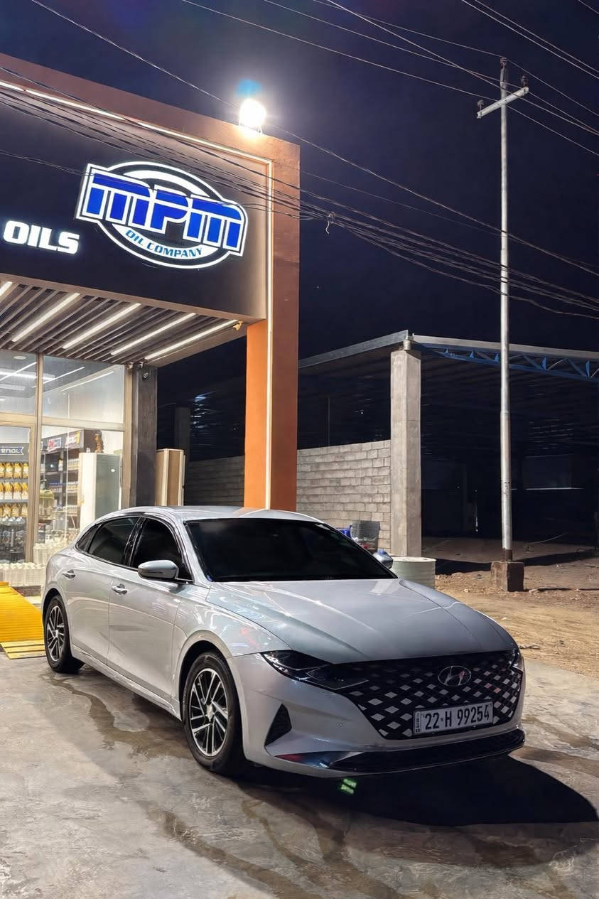 السلام عليكم 
بيع او مراوس بالشكل الجديد او k8
ازيرا غاز ٢٠٢٢
وارد كوري 
٦ سلندر 
داخل ابيض 
السياره ماشيه ١٠٥ الف 
رقم اربيل تحويل او وكاله 
مكانهه ديوانيه 
السياره كلش نظيفه وحلوه 
جاملغ خلفي يسار بي كلير من كوريا بدون حادث 
رقمي ***********
السعر ١٨٥ وبيهه مجال
