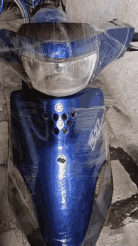 دراجه بيجي دراجه خير من الله دراجه حلوه نضيفه فوك ما تصور شلعه معدل صوت خرسه مكينه مكفوله بدل بيه قبق مال كفر مال مكينه وسجه مال كفر مثل ما موضح بالفيديو دراجه مابيه ولا خلطه ولا نقص بيه شي كهربائياته كله شغاله سلف هندر بكل وقت شغاله دراجه فول صارله 5اشهر من نزلت رمبه ما متعوبه درجه العنوان بغداد مدينه الصدر رقم تلفون ***********
